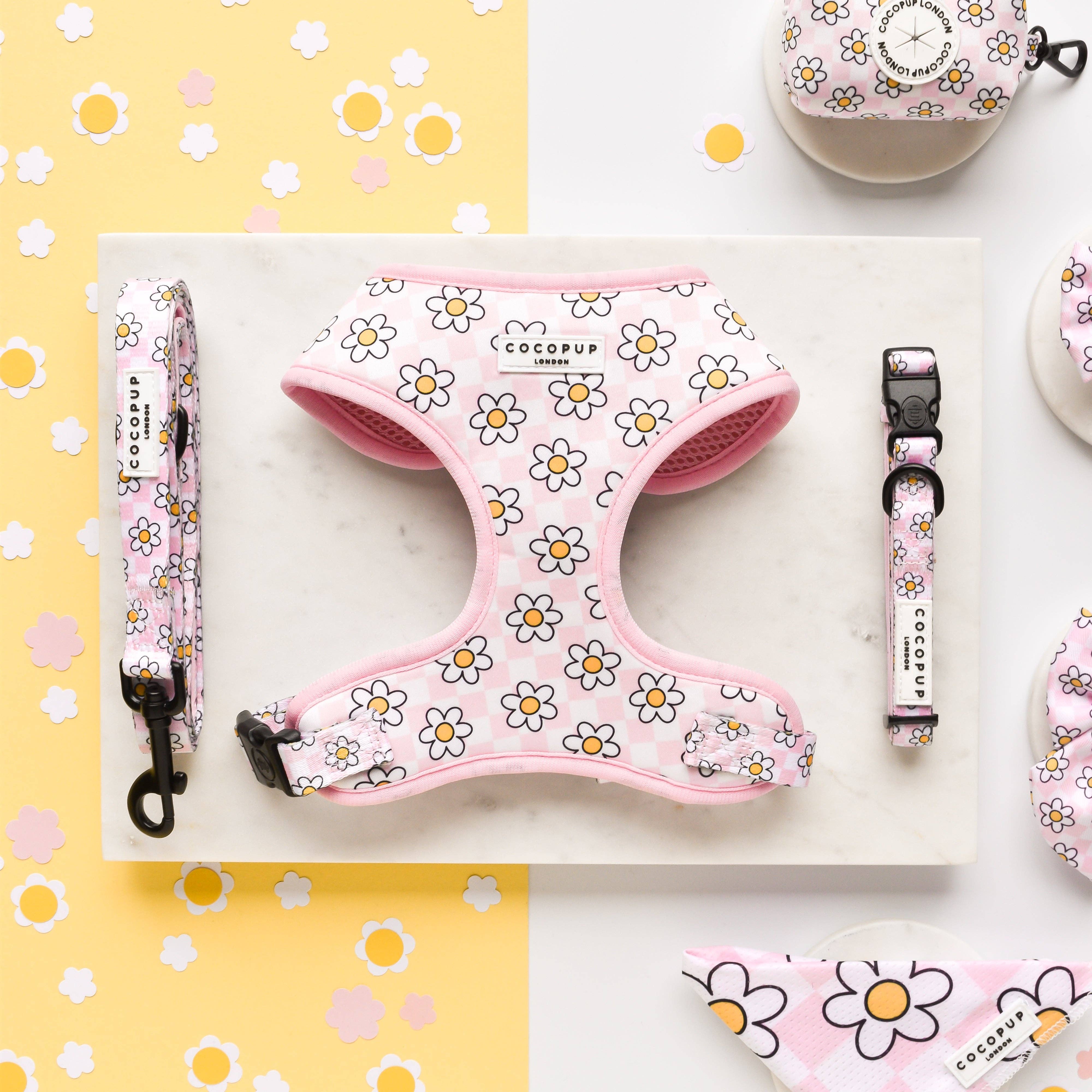 Daisy Gingham Rave - Hundekobbel i Blomstermønster 152 cm