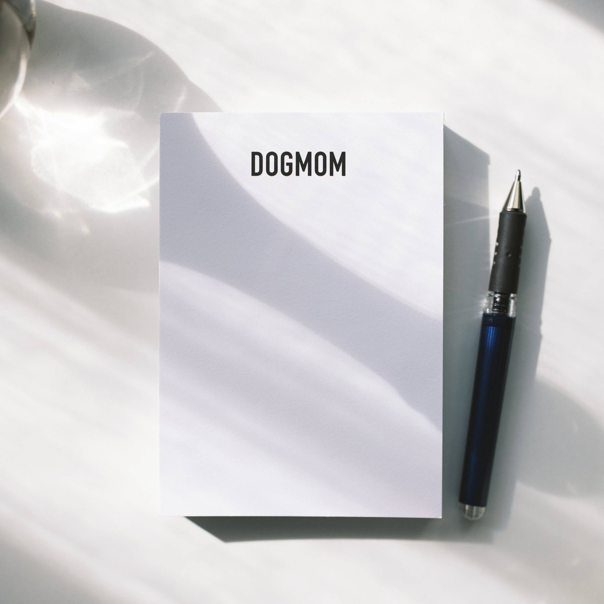DOGMOM - A6 Nottatblokk