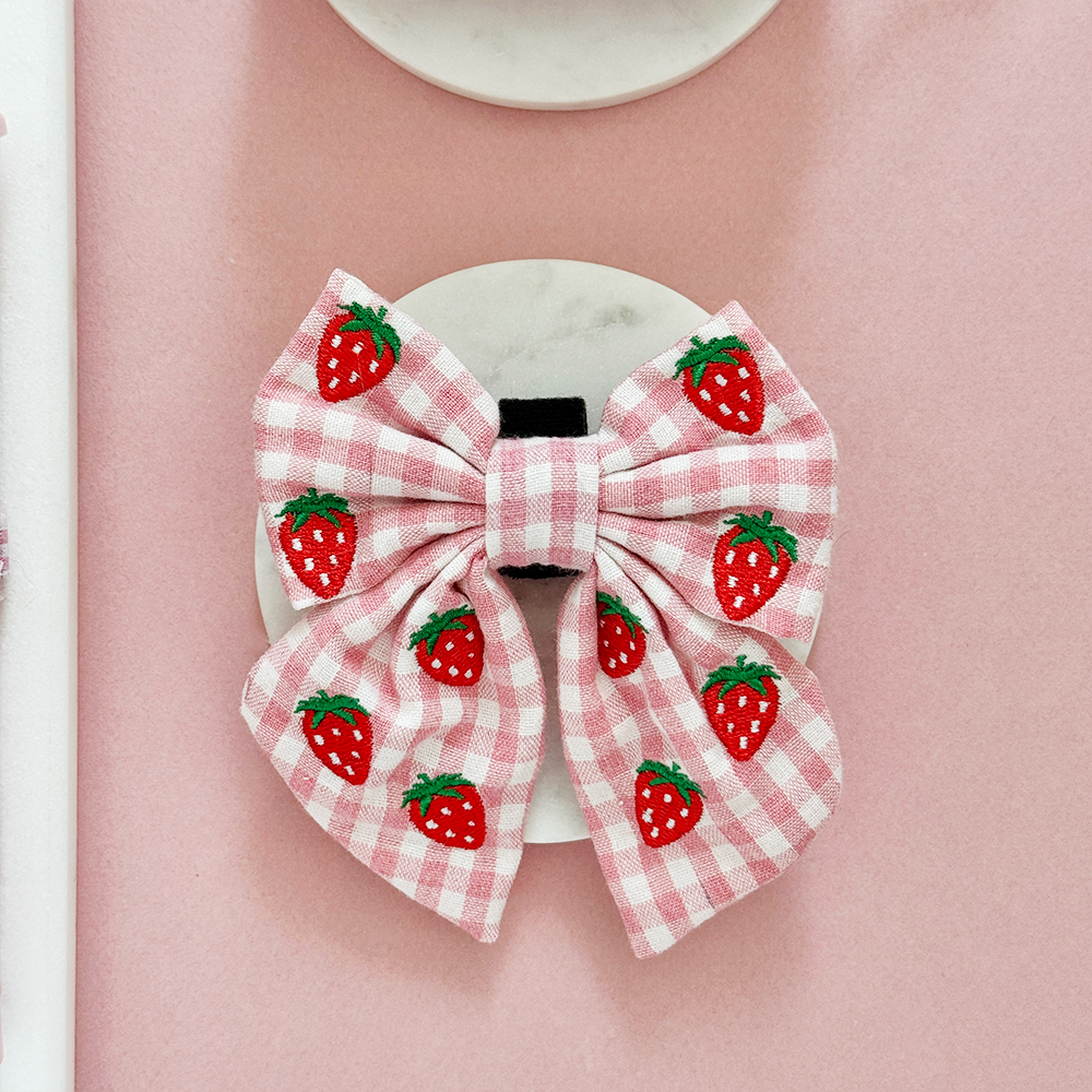 Strawberry Picnic Sailor Bow Tie - Hundesløyfe