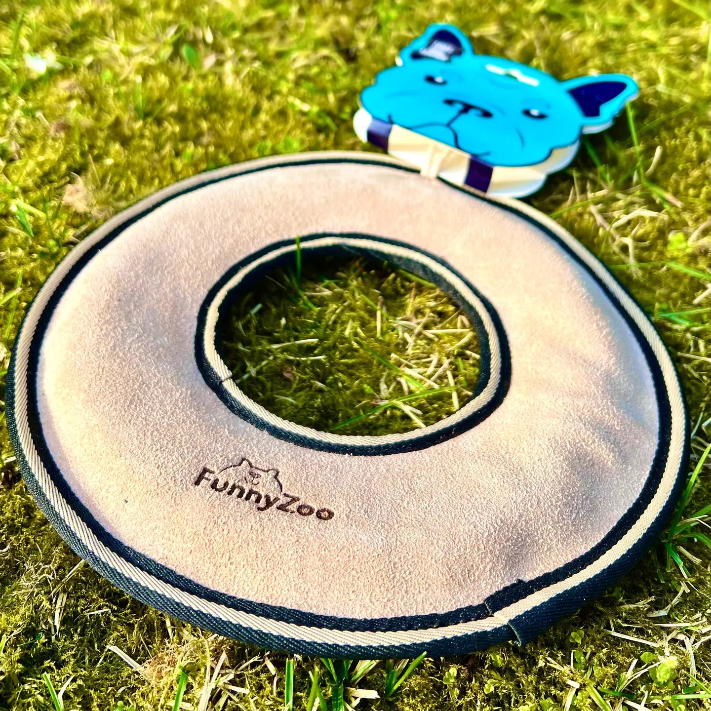 Suede Frisbee - Naturlig hundeleke i semsket skinn