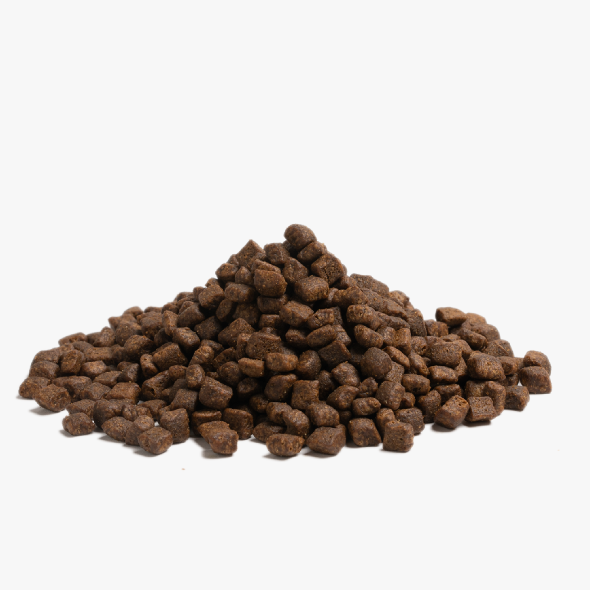 Essential Highland Living – Tørrfôr med okse, due, vaktel og laks