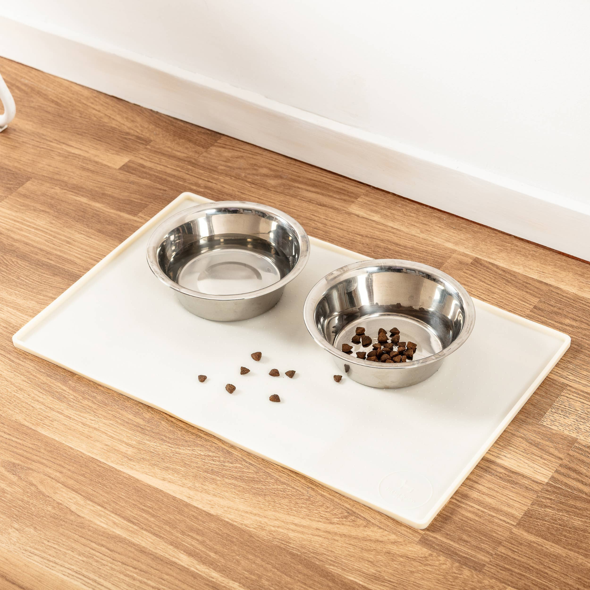 Park Life Designs – Silikon underlagsbrikke til hundeskåler