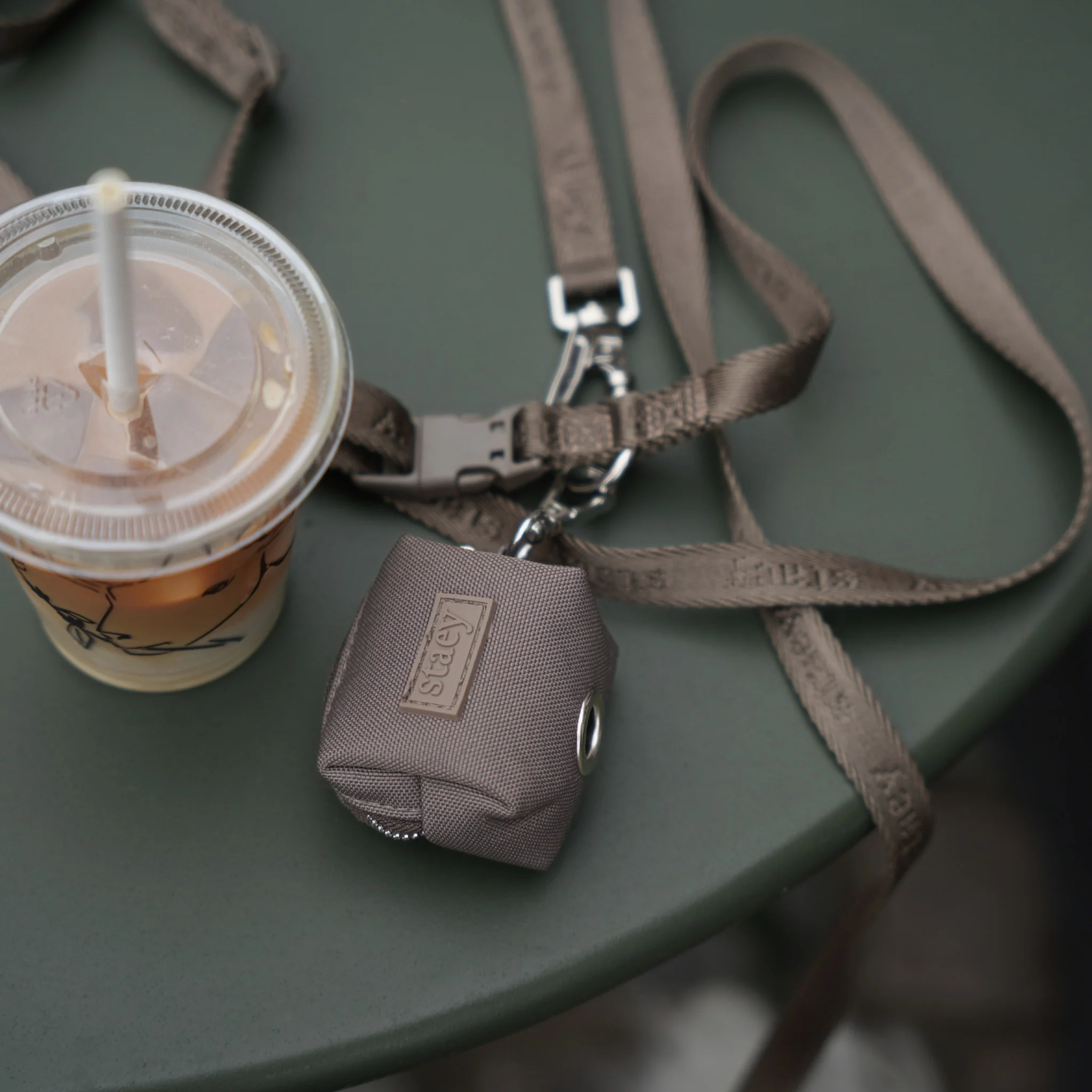 Hands-Free Dog Leash - Håndfritt hundekobbel | Taupe
