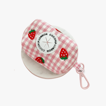 Strawberry Picnic - Hundepose holder