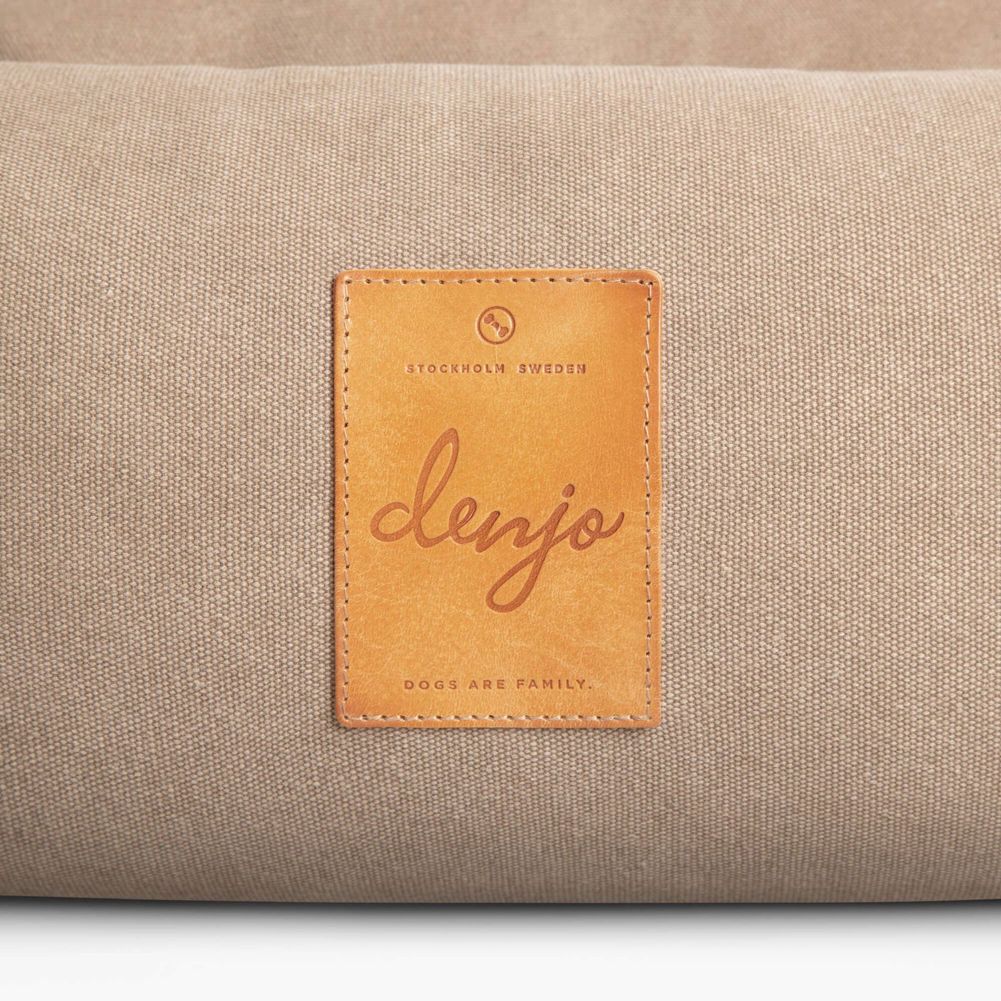 Classic Nest Sand Beige - Klassisk hundeseng m/lærdetaljer